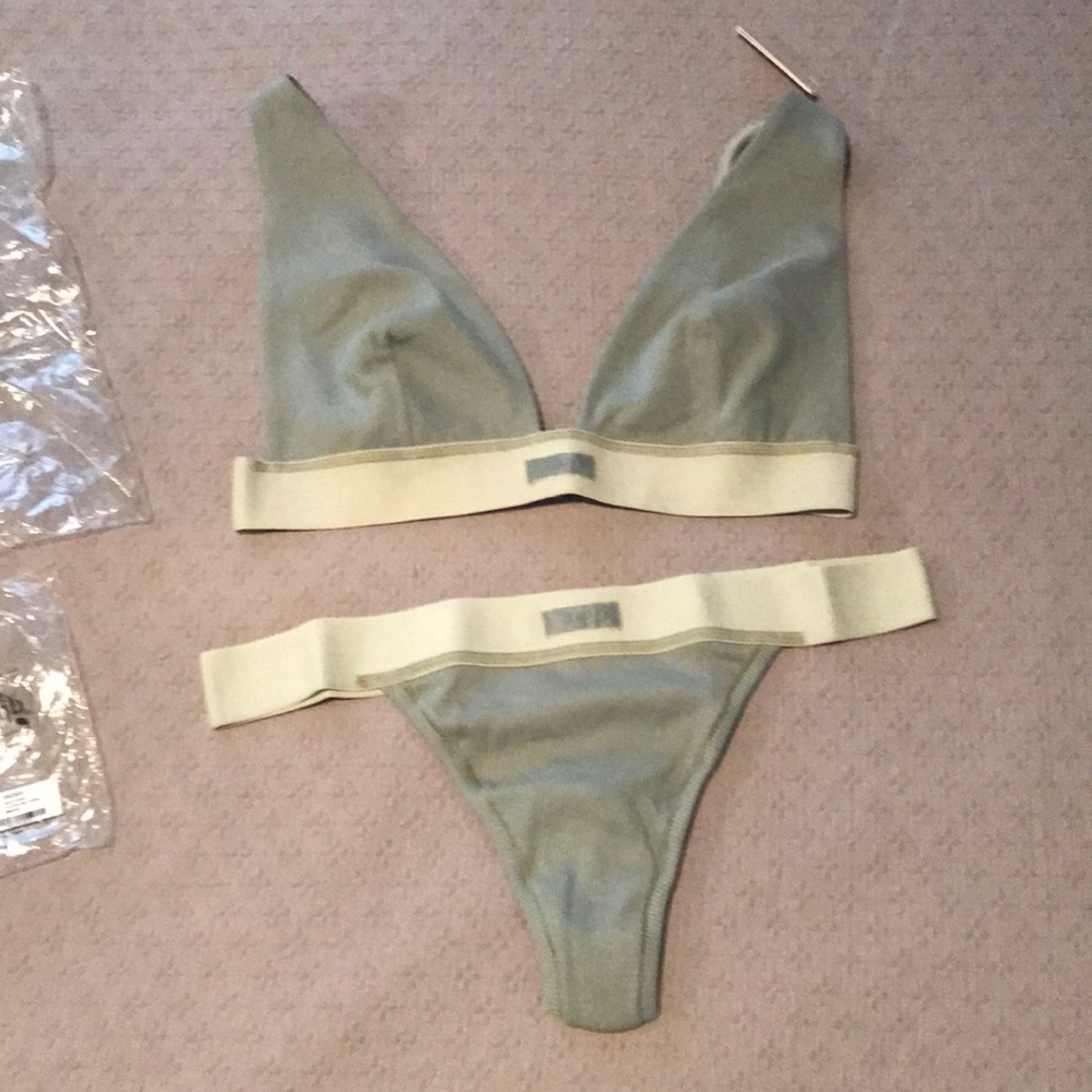 SKIMS by Kim Kardashian West Cotton Rib Set